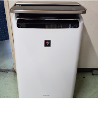 前事務所加湿器完備